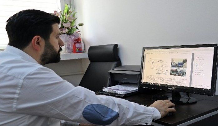 Batmanlı Bilim adamının geliştirdiği sistem kazaların önüne geçecek Batmanlı Bilim adamının geliştirdiği sistem kazaların önüne geçecek