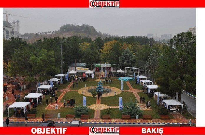 Üniversitede tanıtım günleri