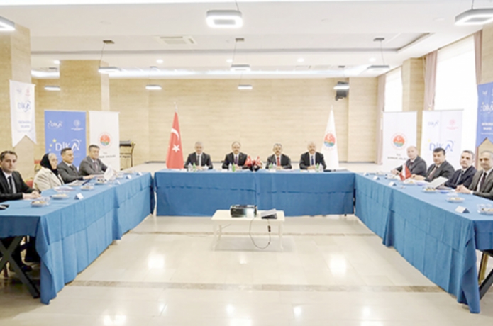 DİKA Aralık ayı yönetim kurulu toplantısı Şırnak’ta yapıldı
