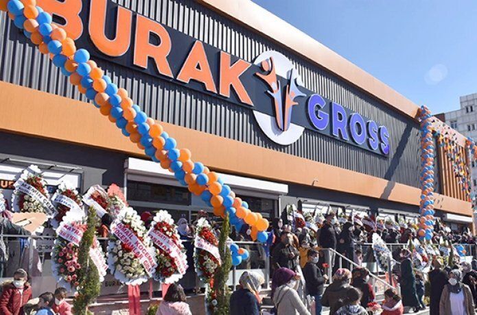 Burak gros açıldı