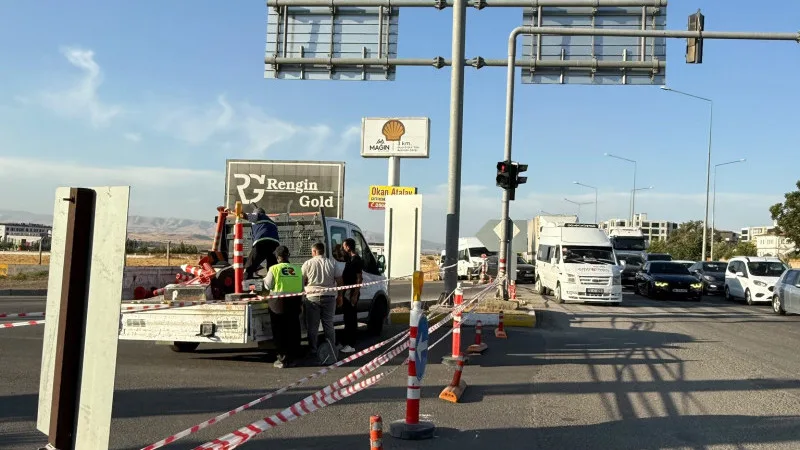 TRAFİK GÜVENLİĞİ VE KONFORU İÇİN BELEDİYE EKİPLERİ SAHADA